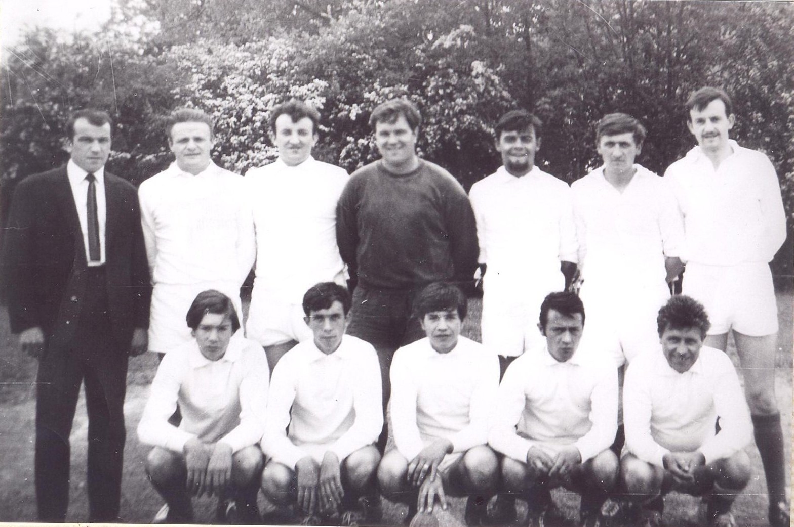 Ã‰quipe de football de LongprÃ© les Corps Saints, annÃ©e inconnu.