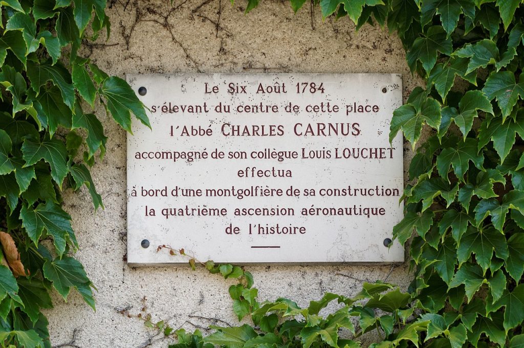 Plaque ascension Charles Carnus et Louis Louchet, le 6 aoÃ»t 1784 Ã  Rodez.