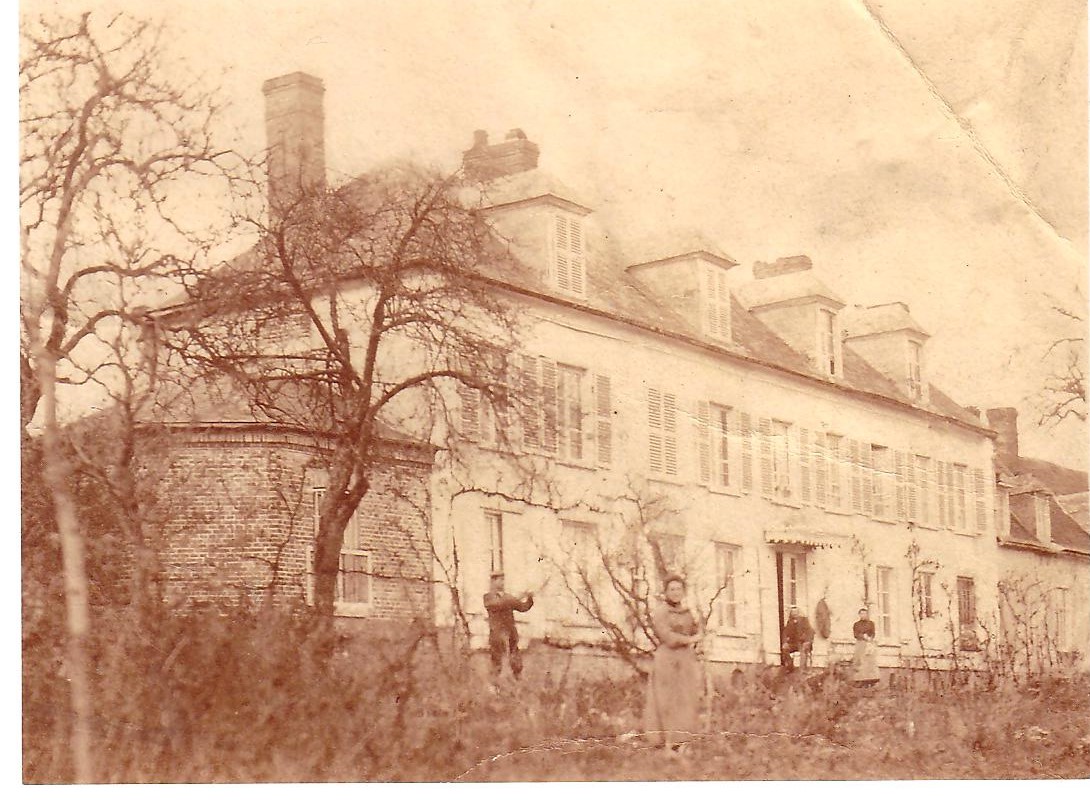 Le dernier chÃ¢teau de LongprÃ© au XVIII Ã©me siÃ¨cle.