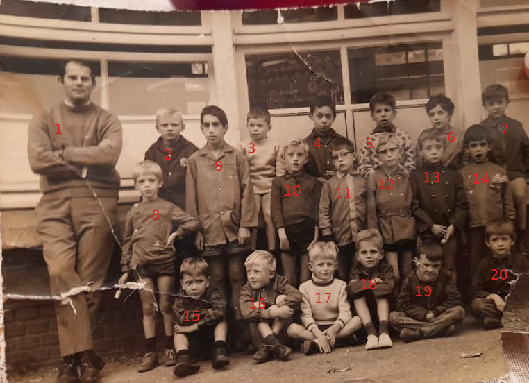 Photo de classe CE1, 1970-1971